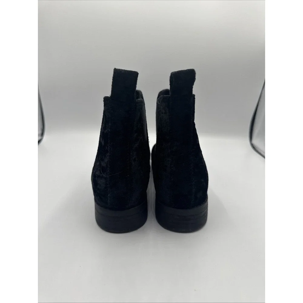 TOMS Ella Chelsea Booties Black Velvet Casual‎ Boots 10011311 Size 7.5